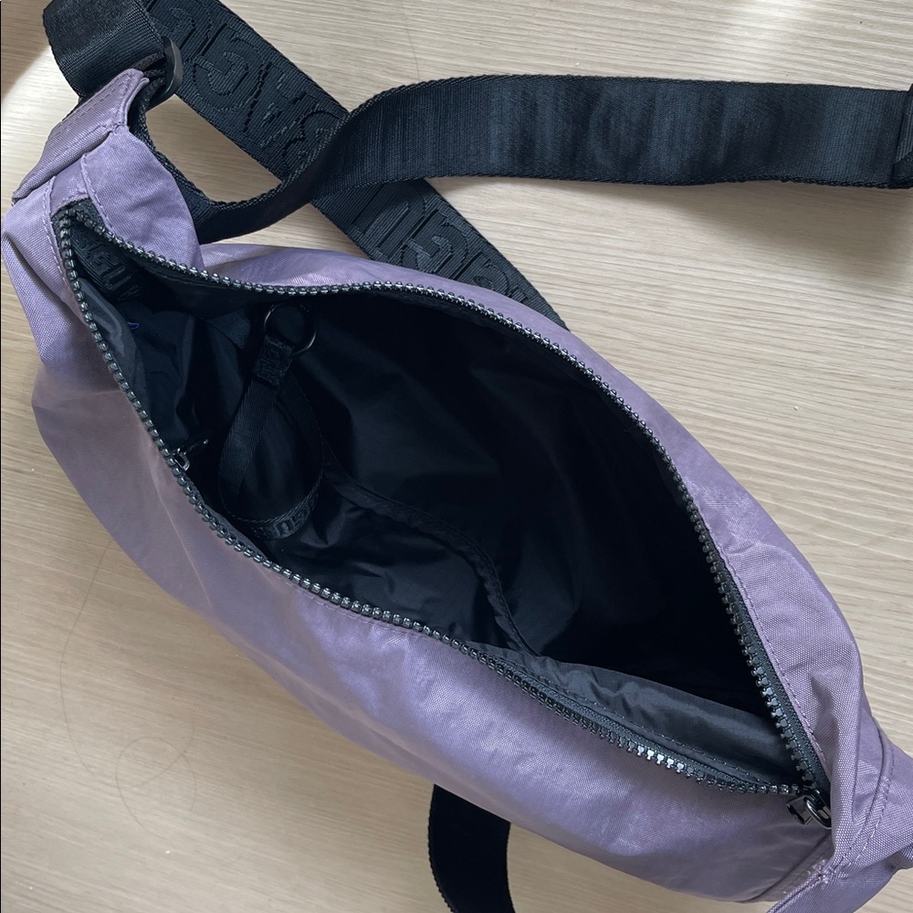 Baggu Dusty Violet Medium Crescent - Picture 5 of 7